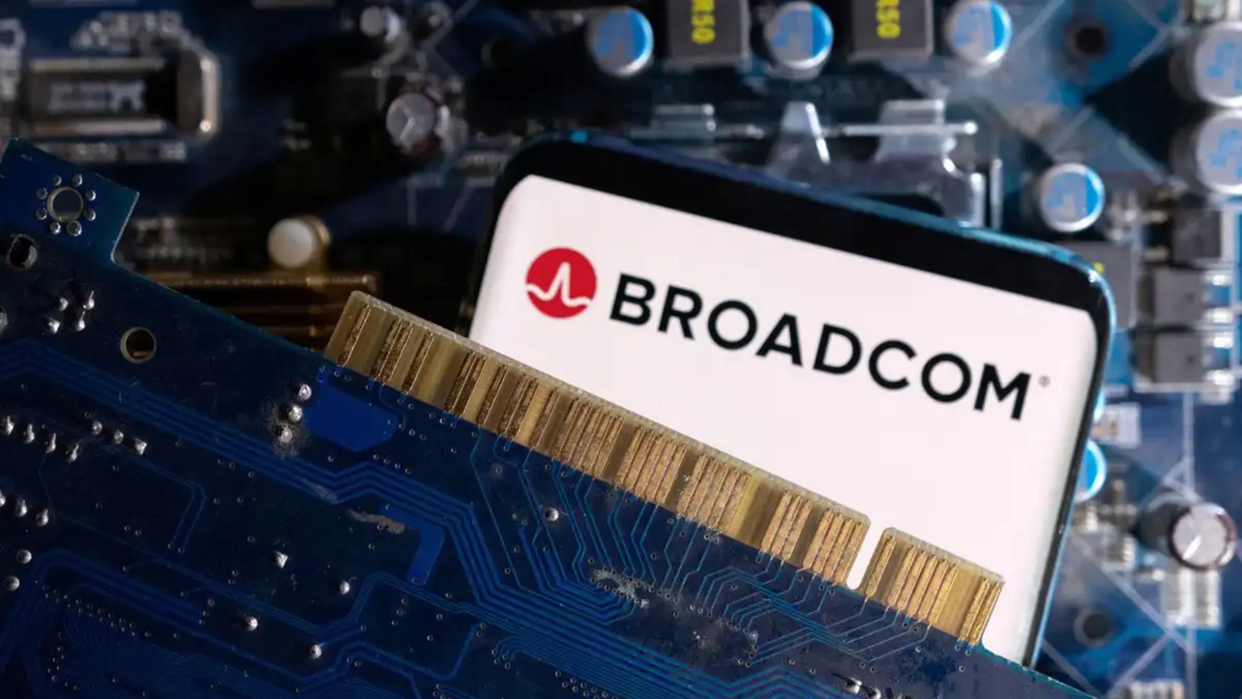 Broadcom Launches New Tomahawk Ultra Networking Chip to Compete in AI Infrastructure Market